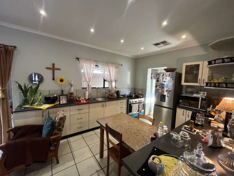 3 Bedroom Property for Sale in Olyfvenhoudtsdrift Northern Cape